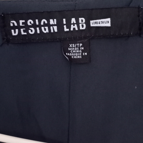 Floral blouse - Picture 6 of 8